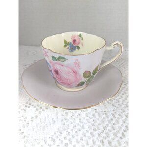 Vintage Paragon Tea Cup & Saucer: Lavender Scallop, Floral, Gold Gilt, 1940s
